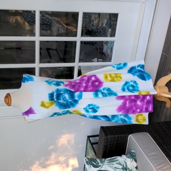 Calvin Klein Floral Sleeveless Fit & Flare Dress Size 8 - Picture 4 of 4